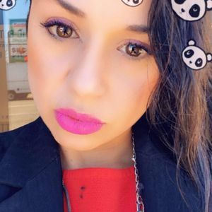 Meet your Posher, Liz